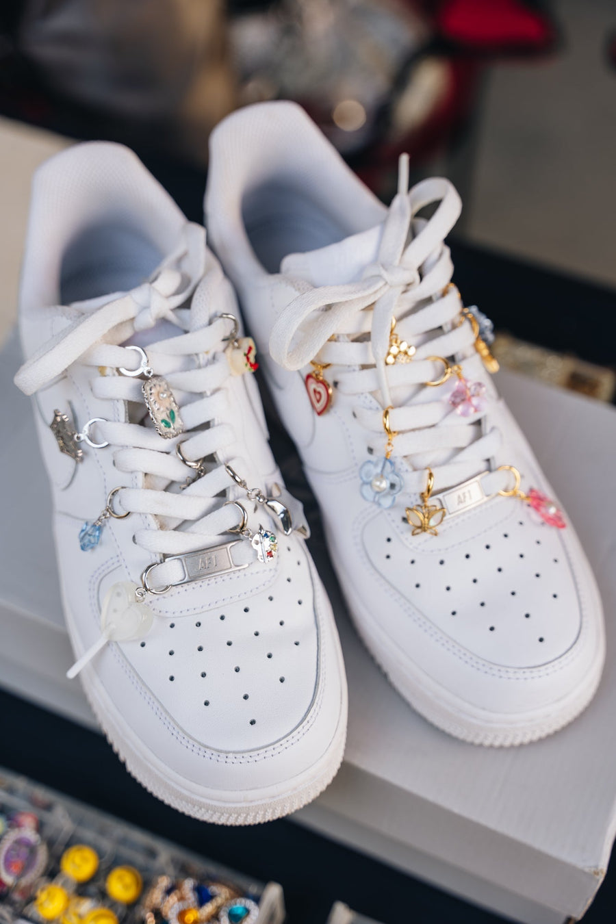 Shoelery Bar Lights Up Shoe Palace x Ovation Hollywood Showing of "The Goonies"