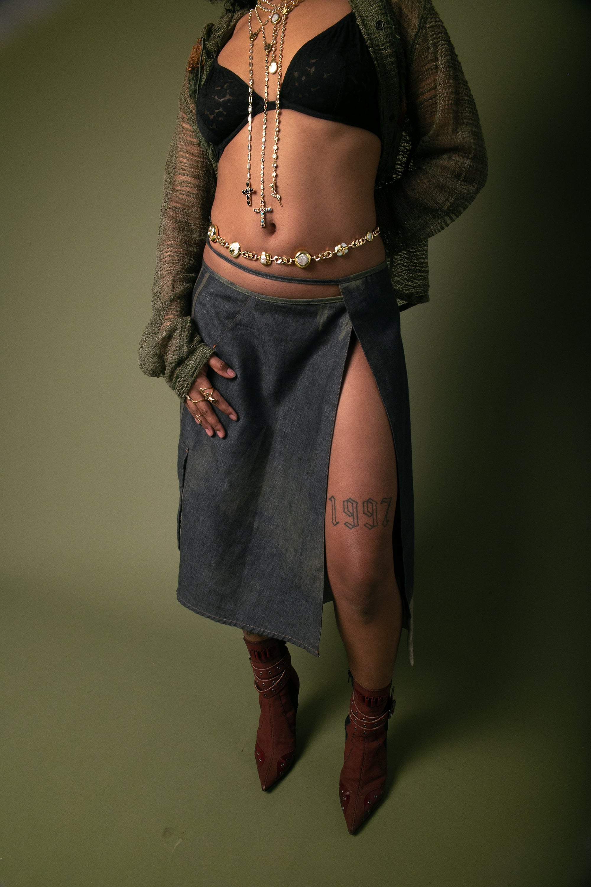 Pearl Treasure Belly Chain