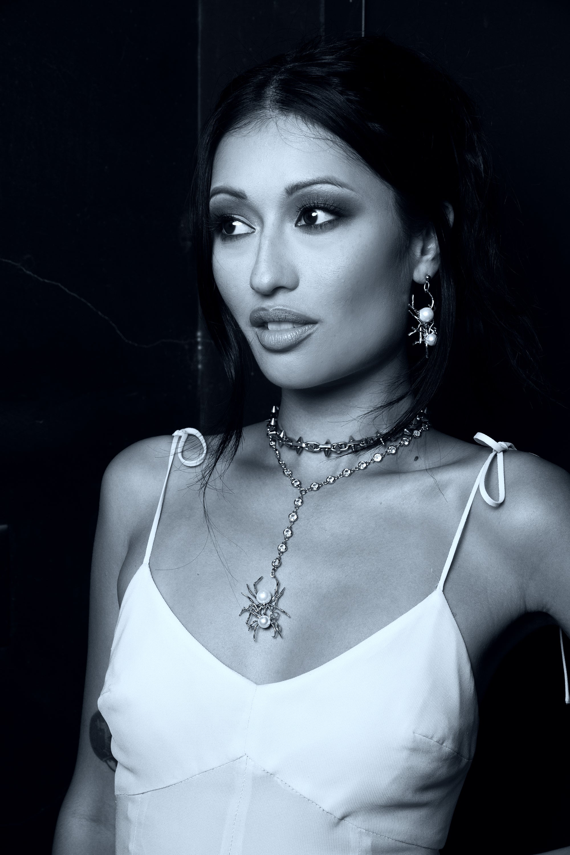 Kissing Spider Cubic Y Necklace