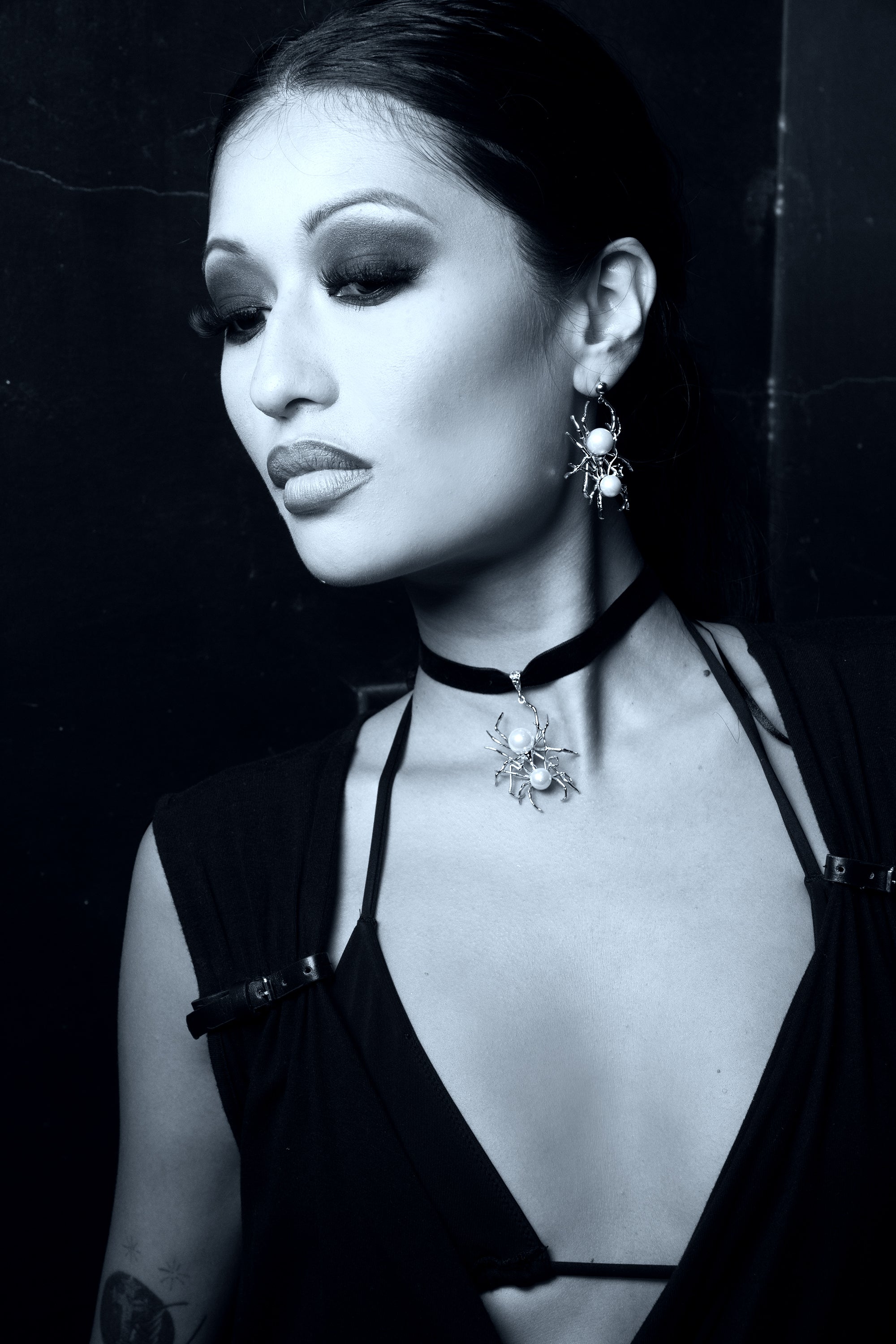 Kissing Spider Earrings