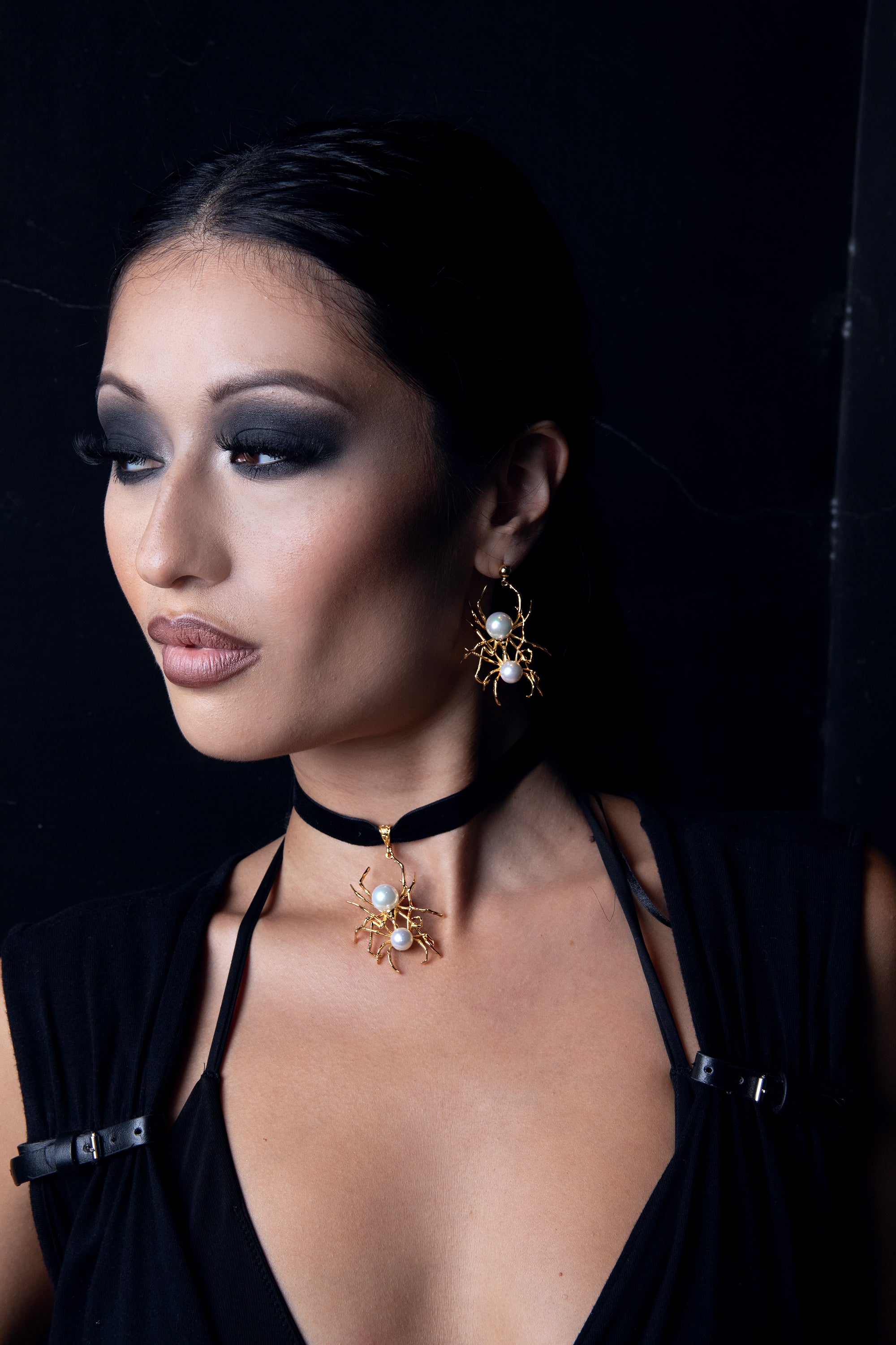 Kissing Spider Choker