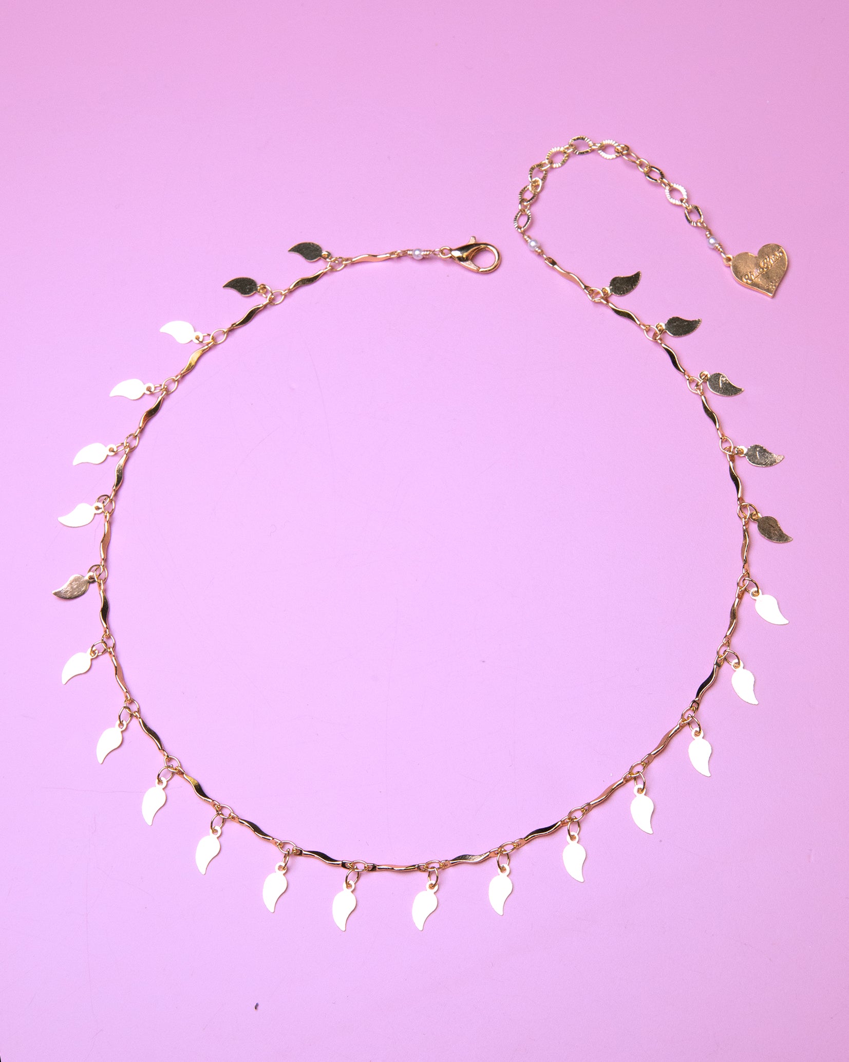 Leaf Choker