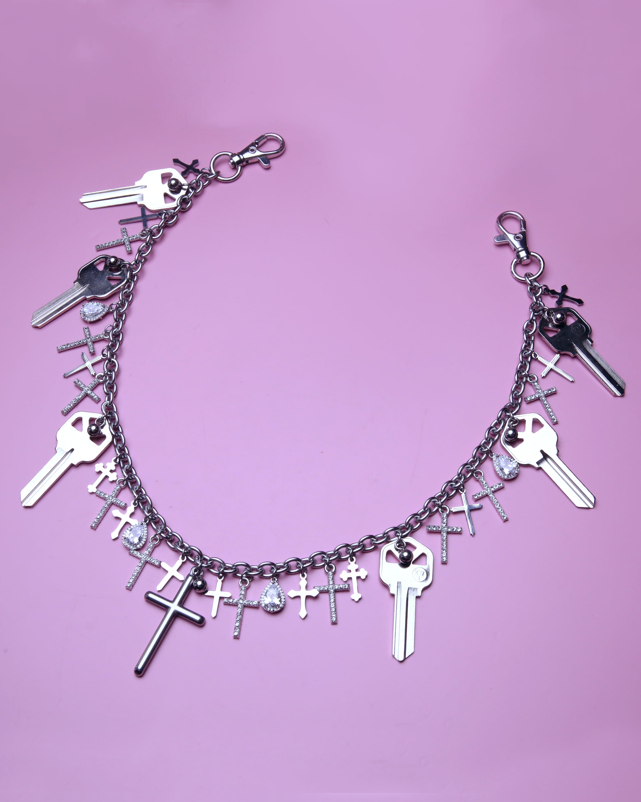Key Cross Pocket Chain