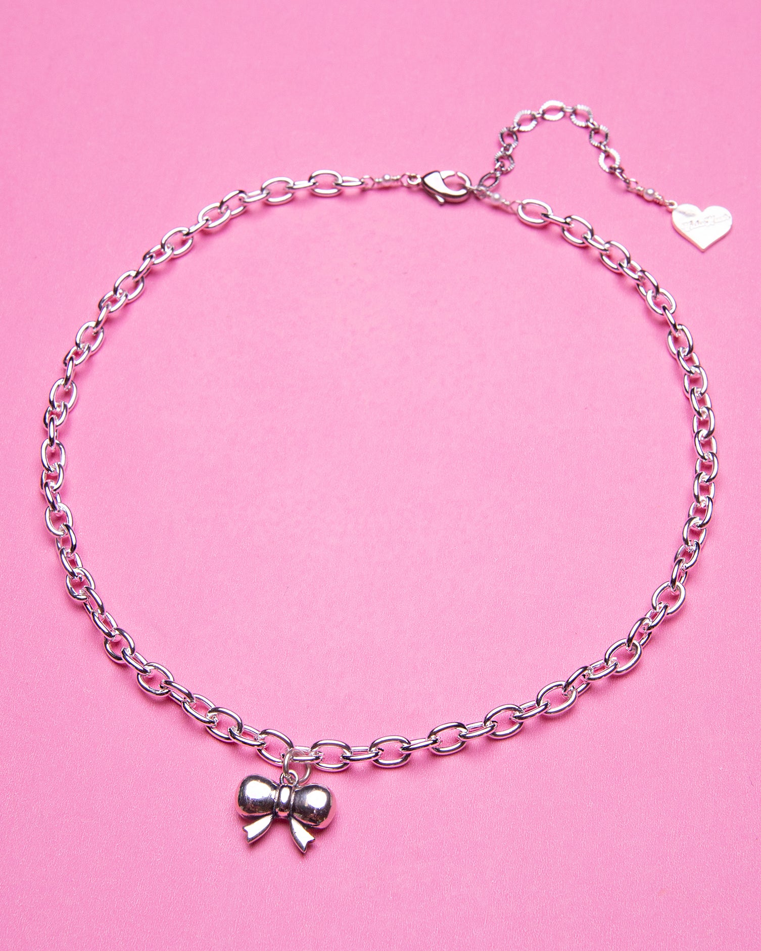 Bow Choker