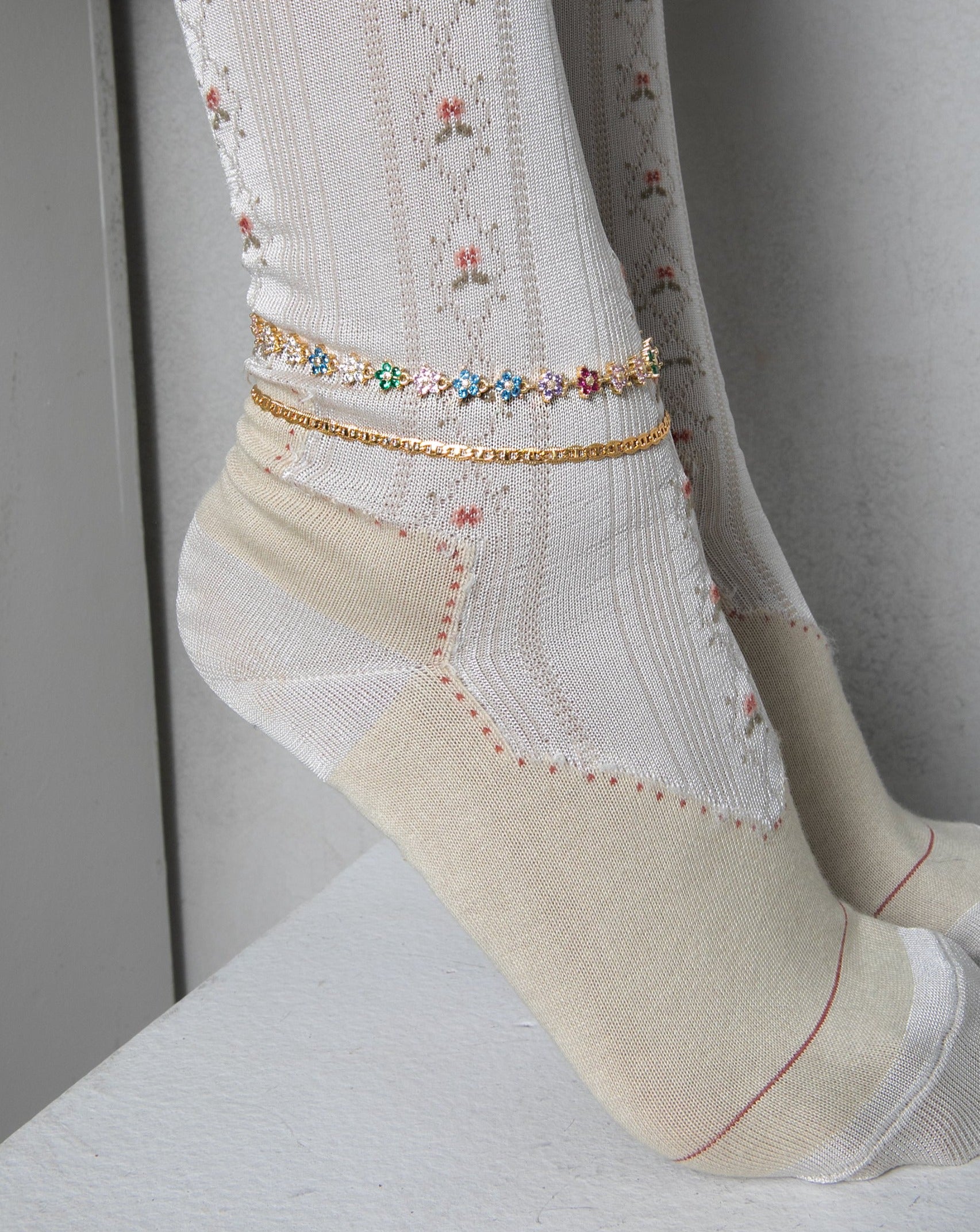 Rainbow Twinkle Flower Anklet