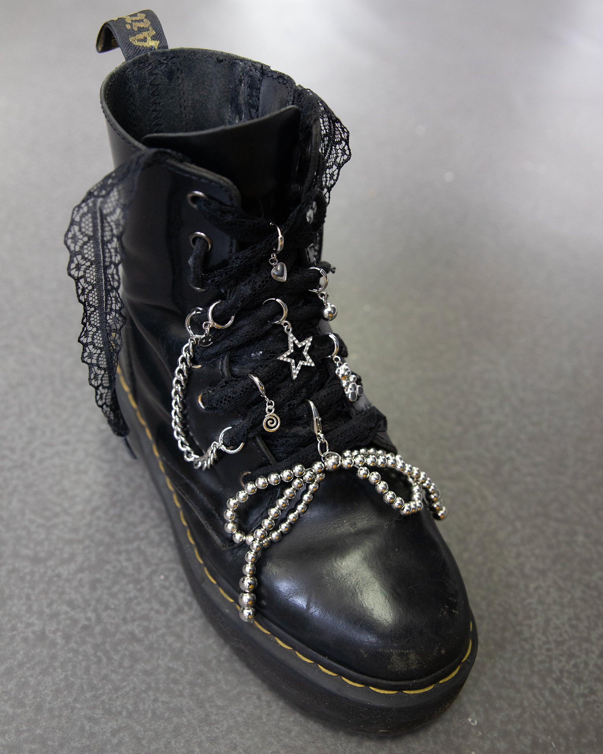 Midnight Lace-Up Shoelery Kit