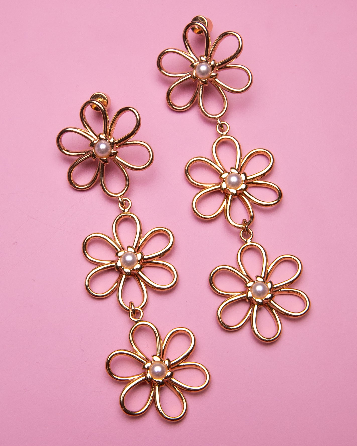Golden Daisy Earrings