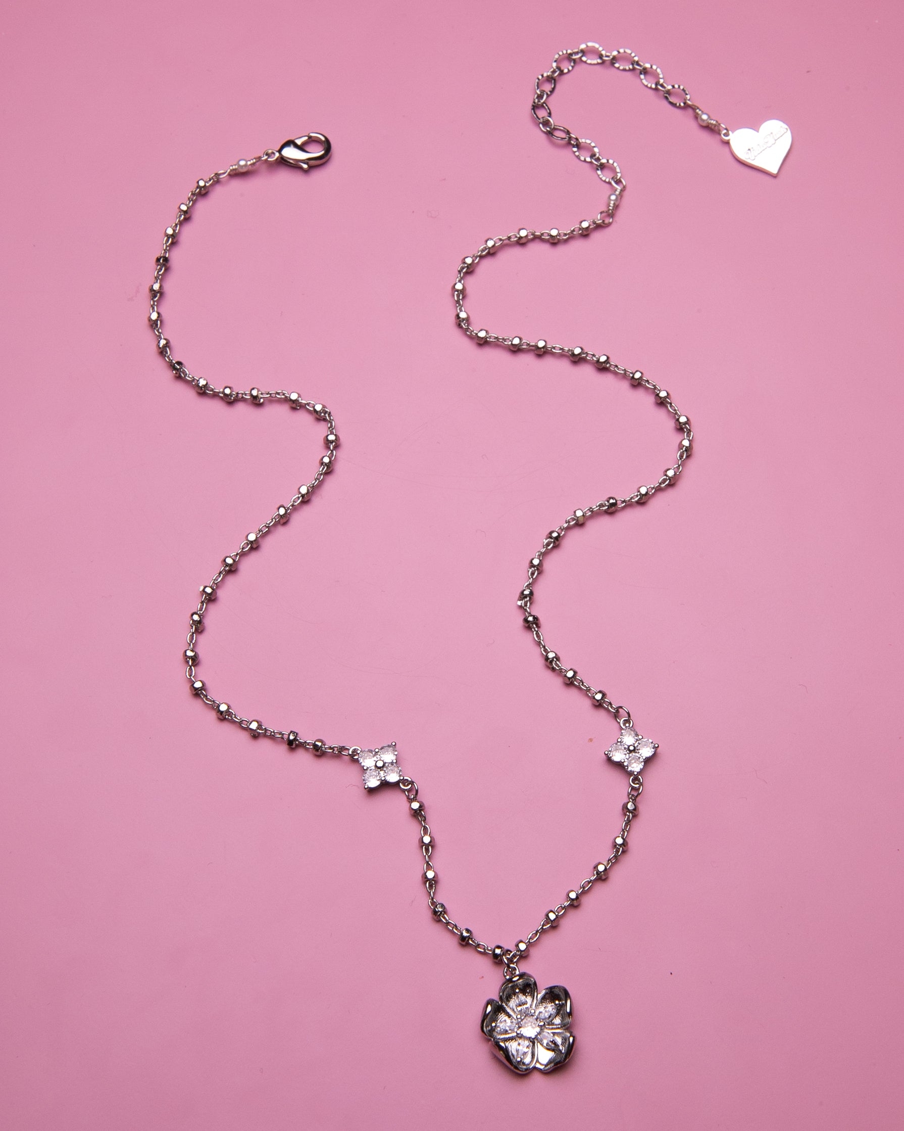 Anemone Flower Twinkle Necklace