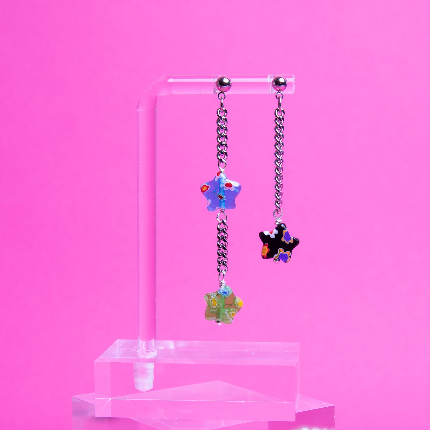 Mismatch Star Earring