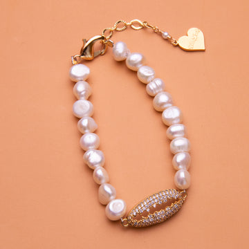 Pearl Cowry Shell Bracelet
