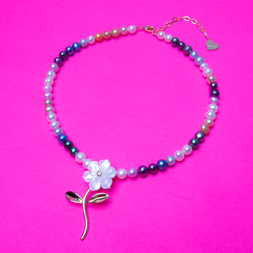 Multicolor Pearl Flower Necklace