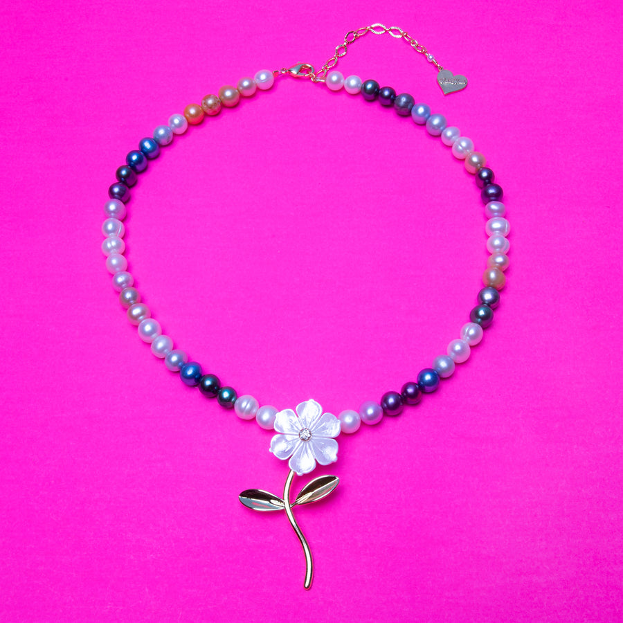 Multicolor Pearl Flower Necklace