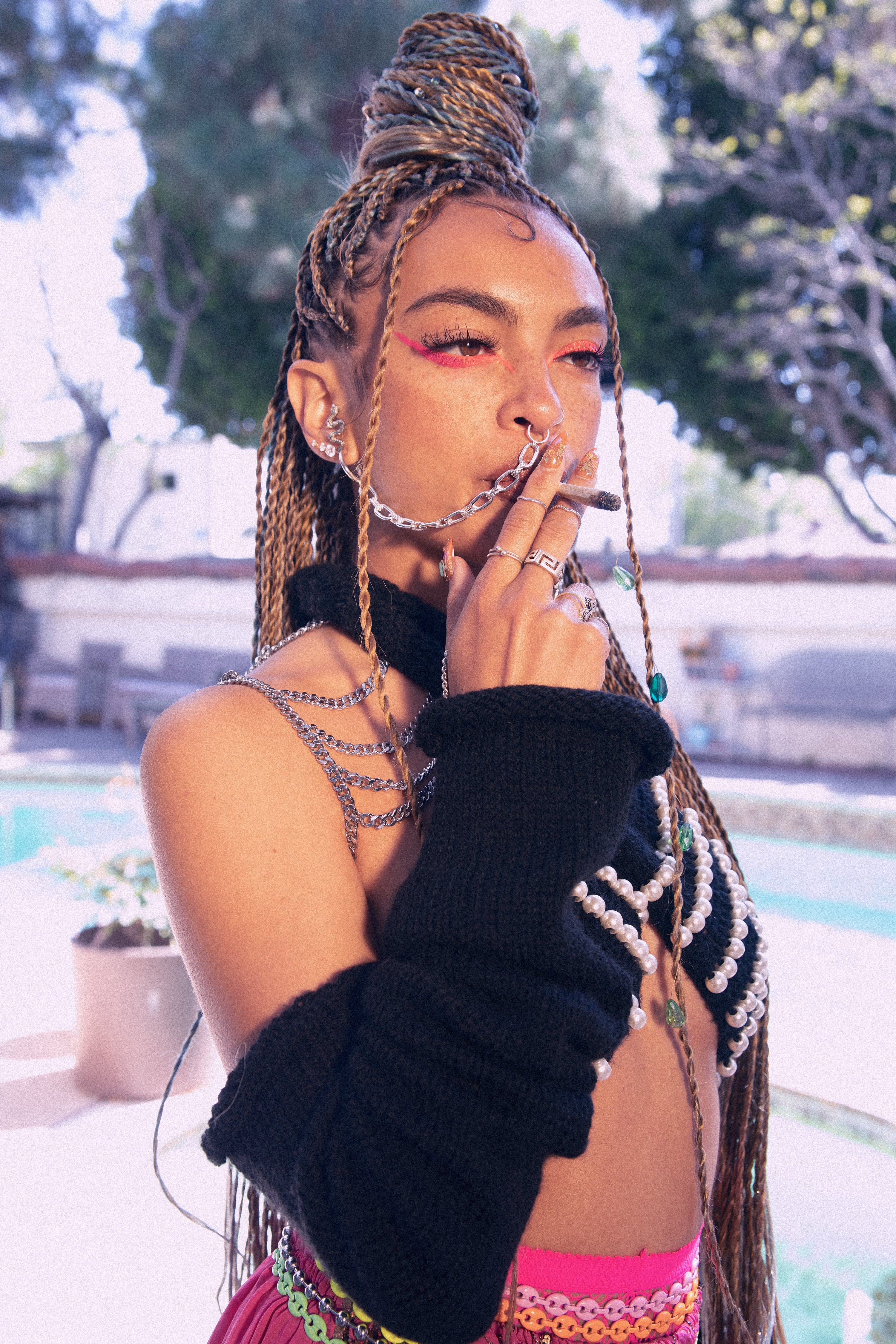 Chain On Ya Shoulder