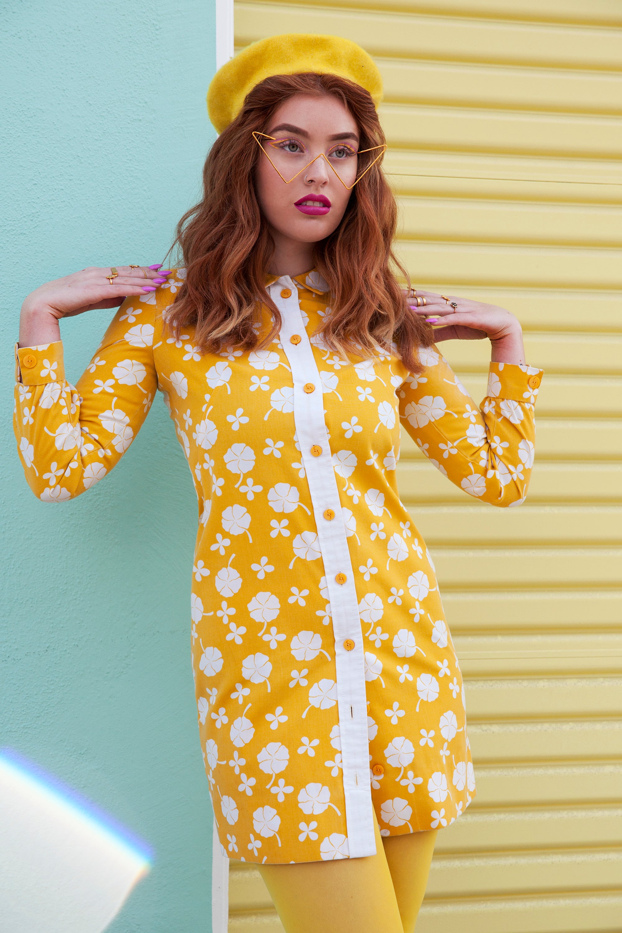 Minimal Arrow Wire Glasses