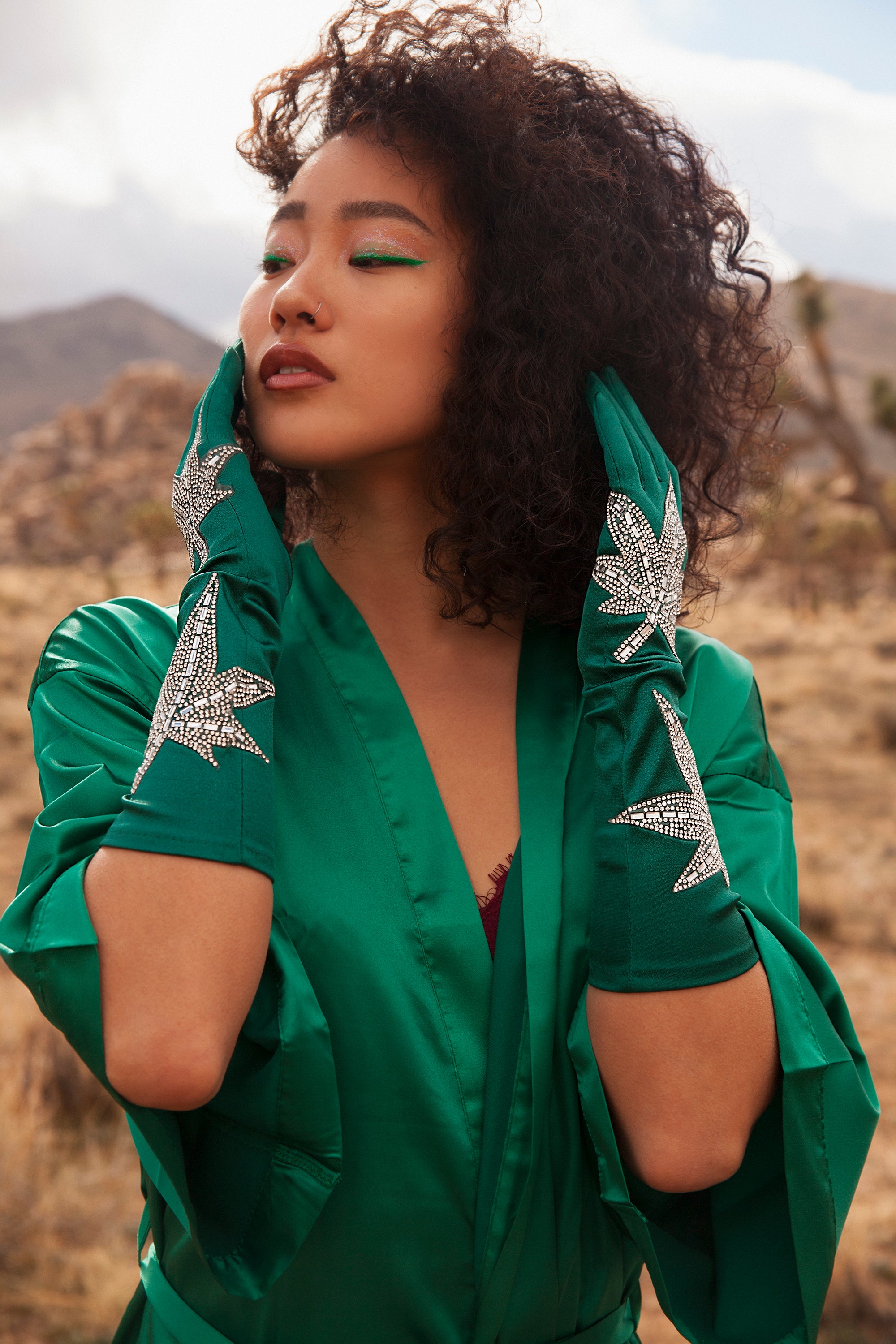 Mary Jane Smoking Gloves