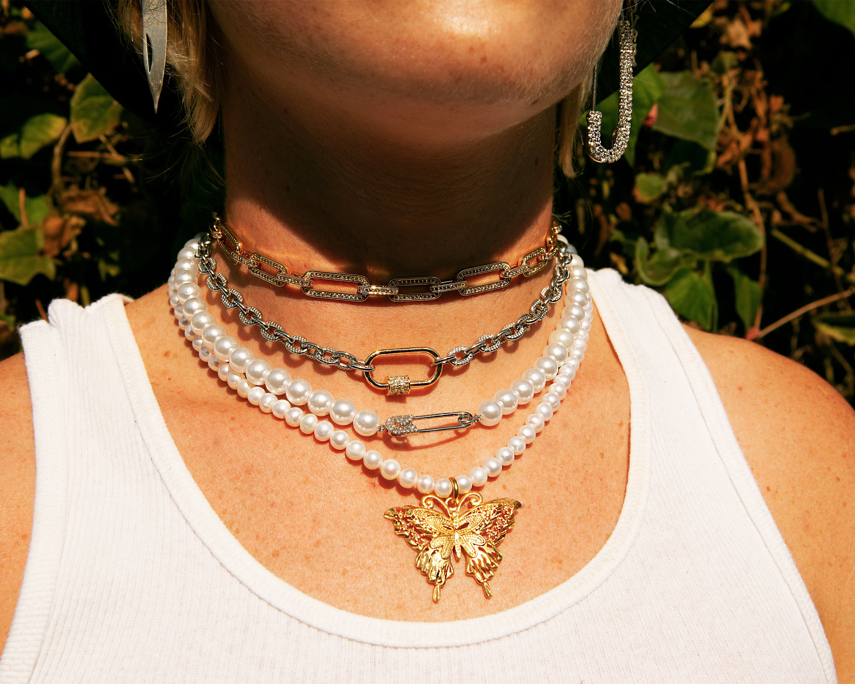 Pearl Safety Pin Choker