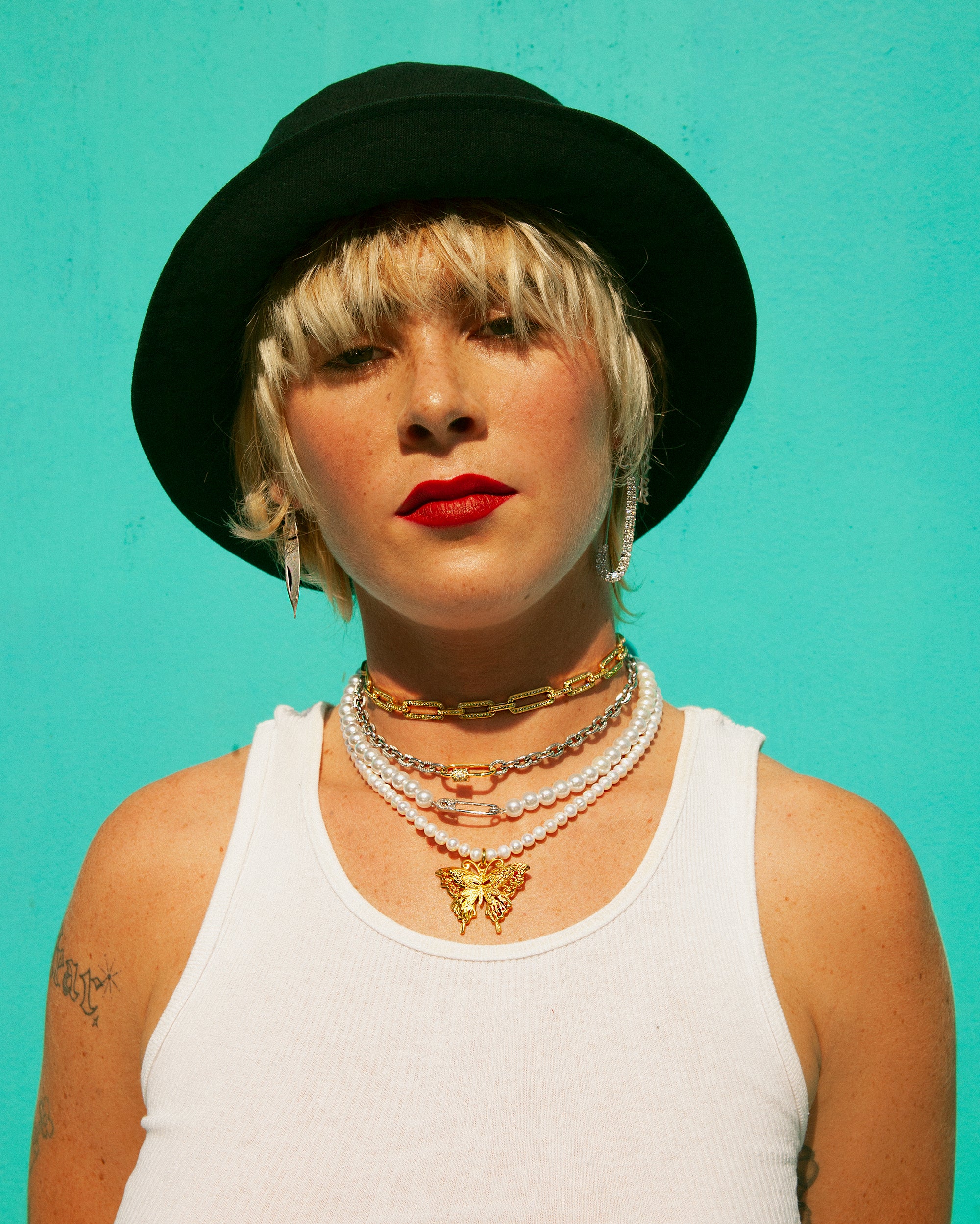 Pearl Mariposa Necklace