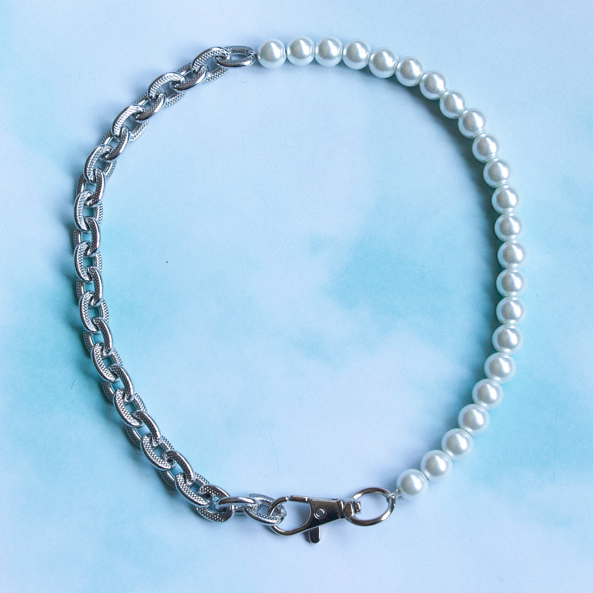 50/50 Pearl Choker