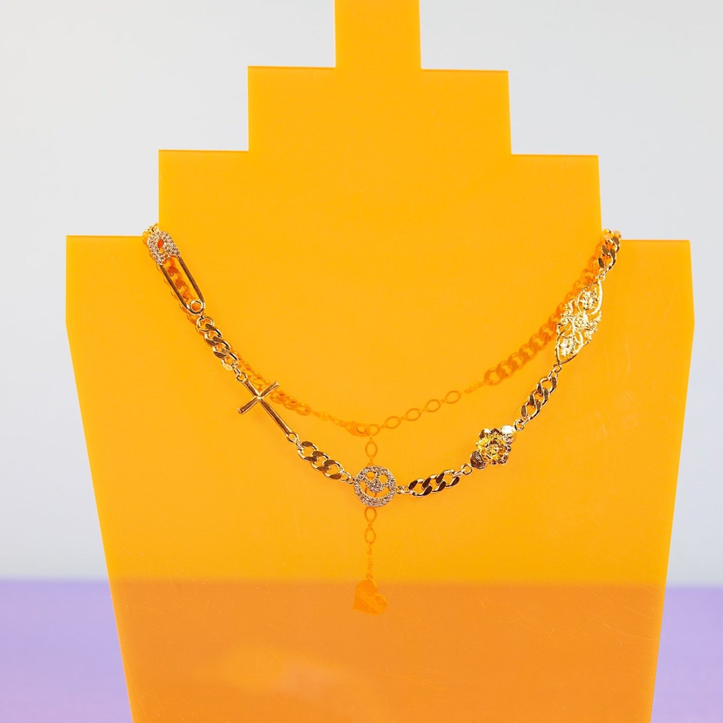 Happy Go Lucky Choker