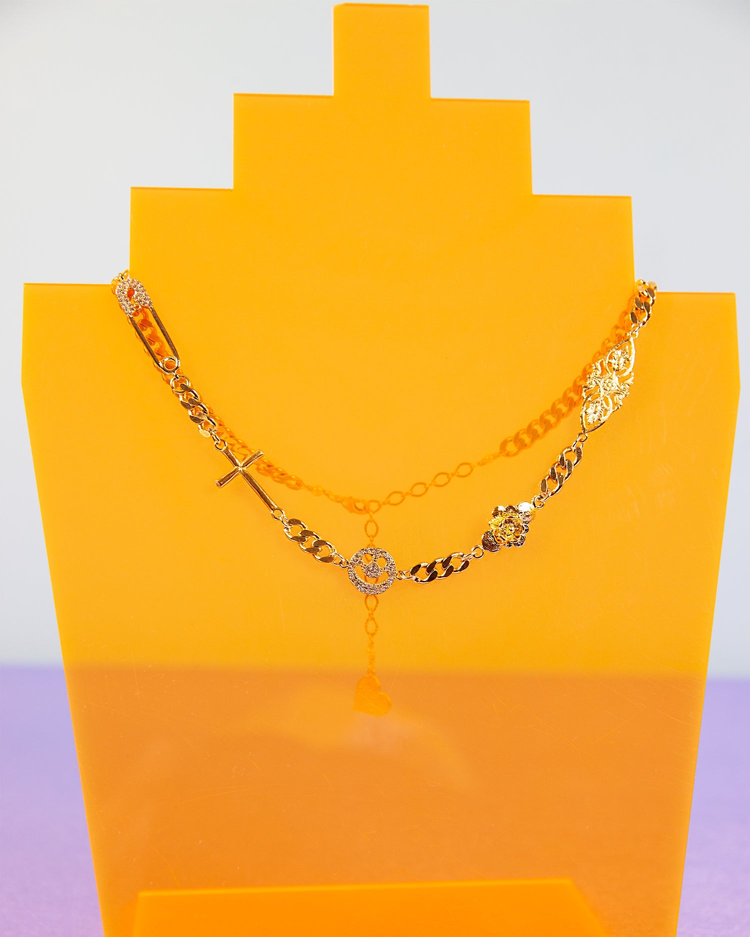 Happy Go Lucky Choker