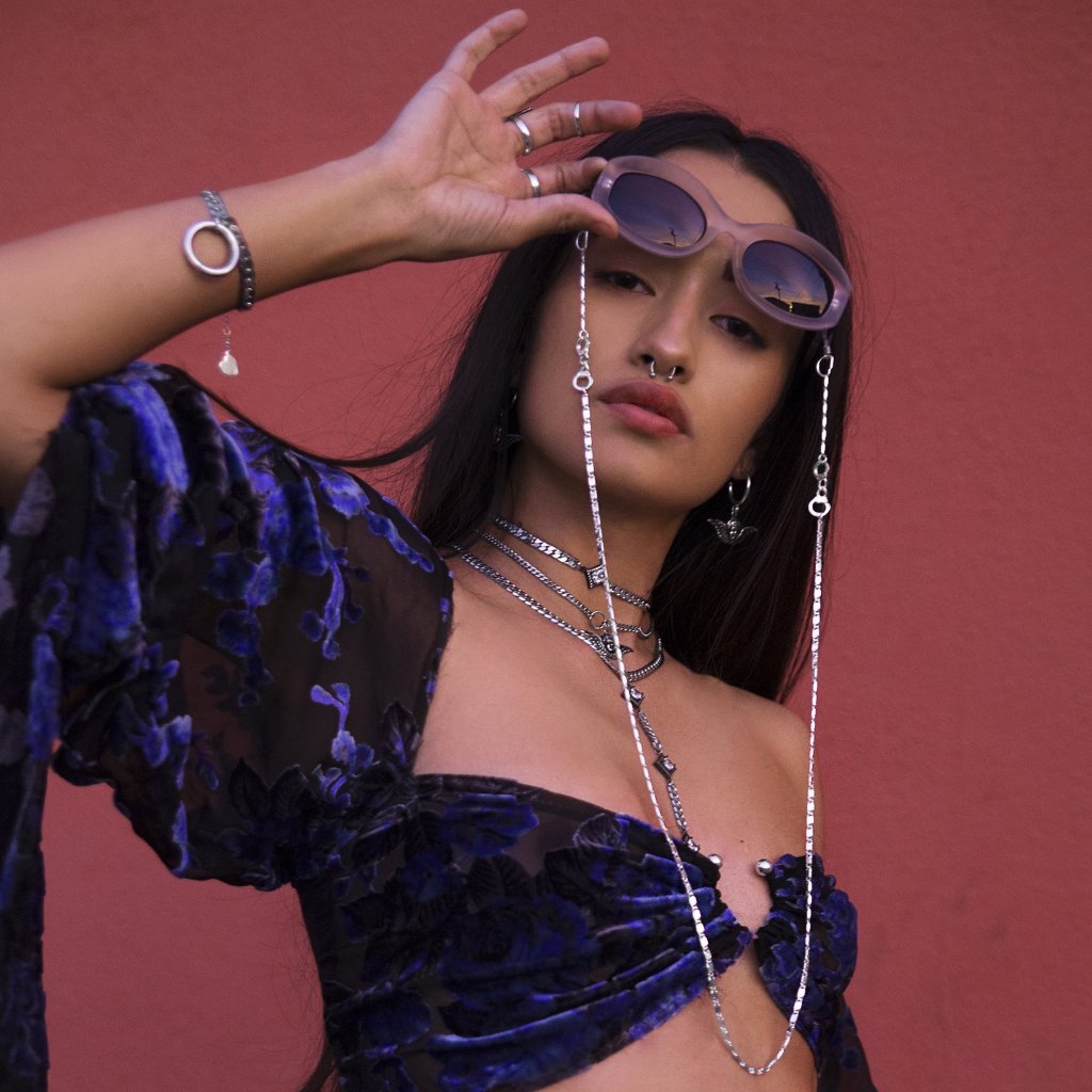 Cuffed Up Sunglasses Chain