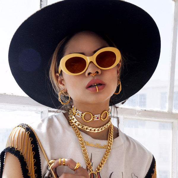 Gold Eros Faux Lip Ring Set