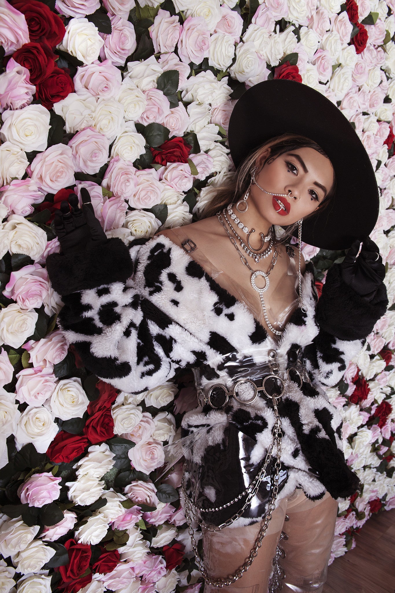 Exaggerated Pocket Chain