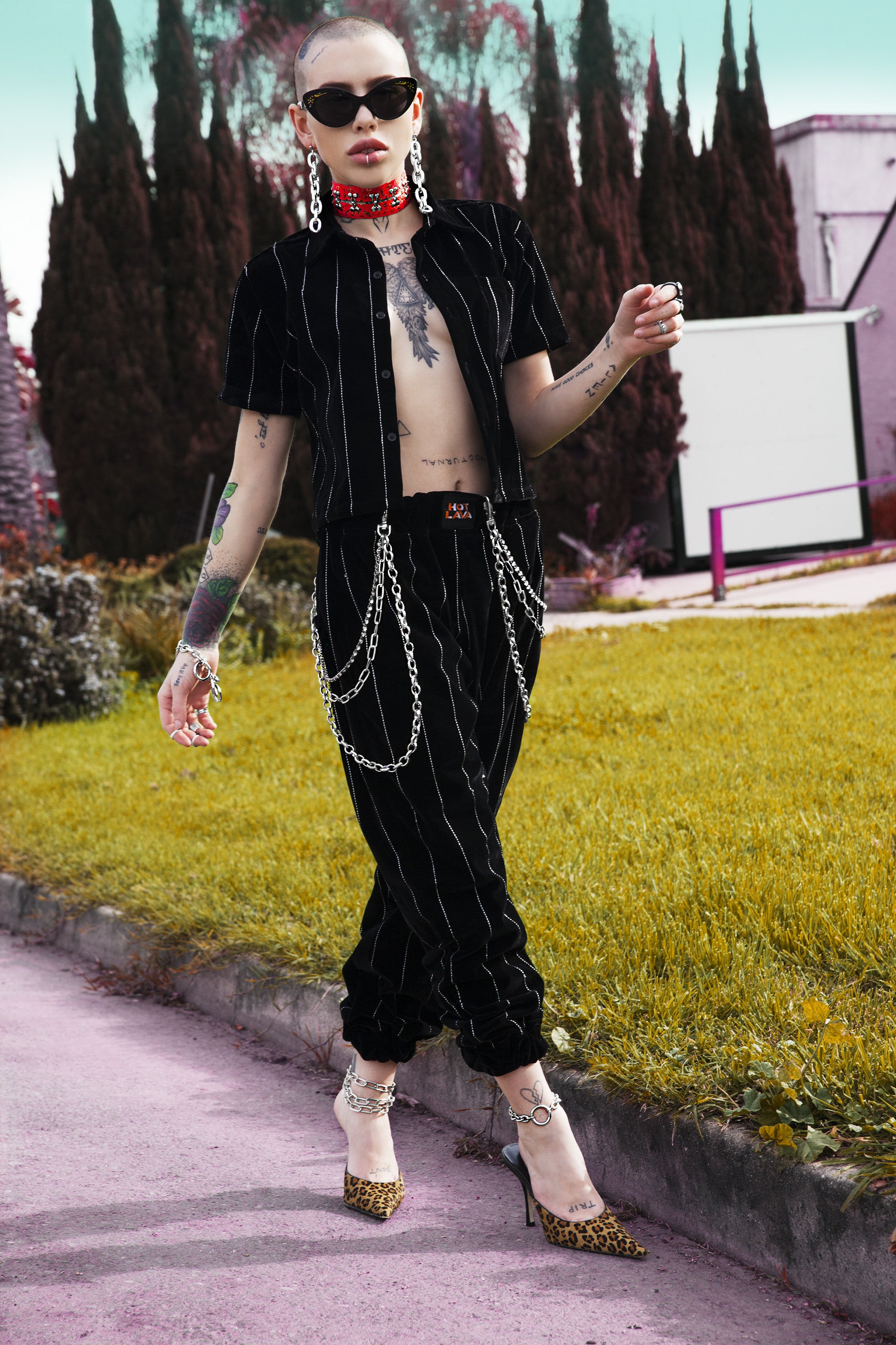 Exaggerated Pocket Chain