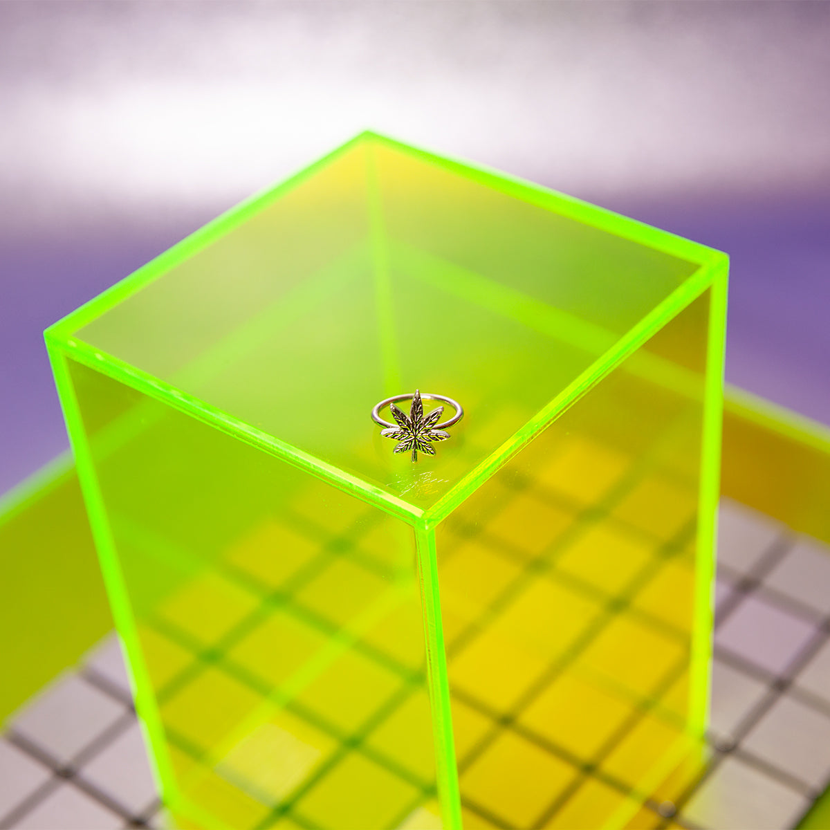 Mary Jane Knuckle Ring