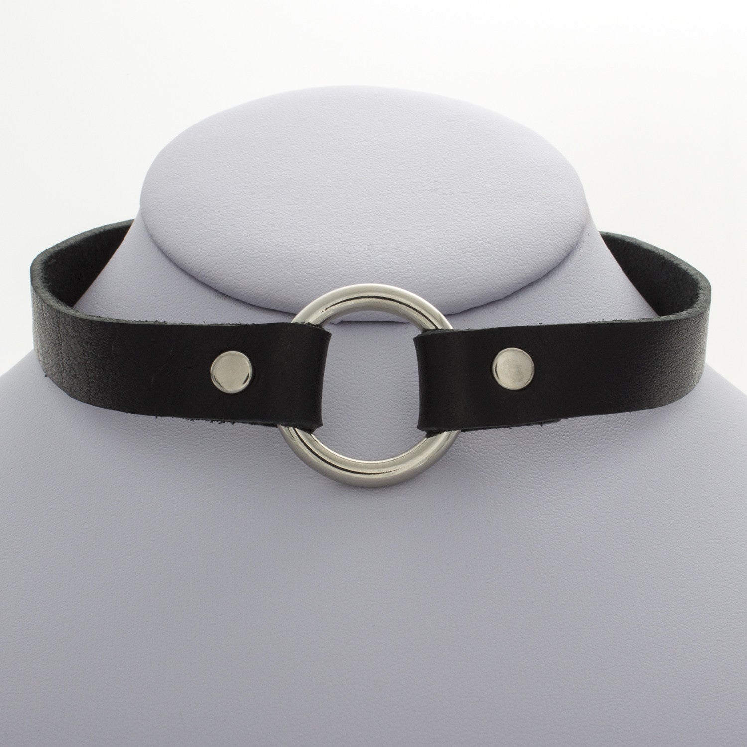 Leather Circle Ring Choker