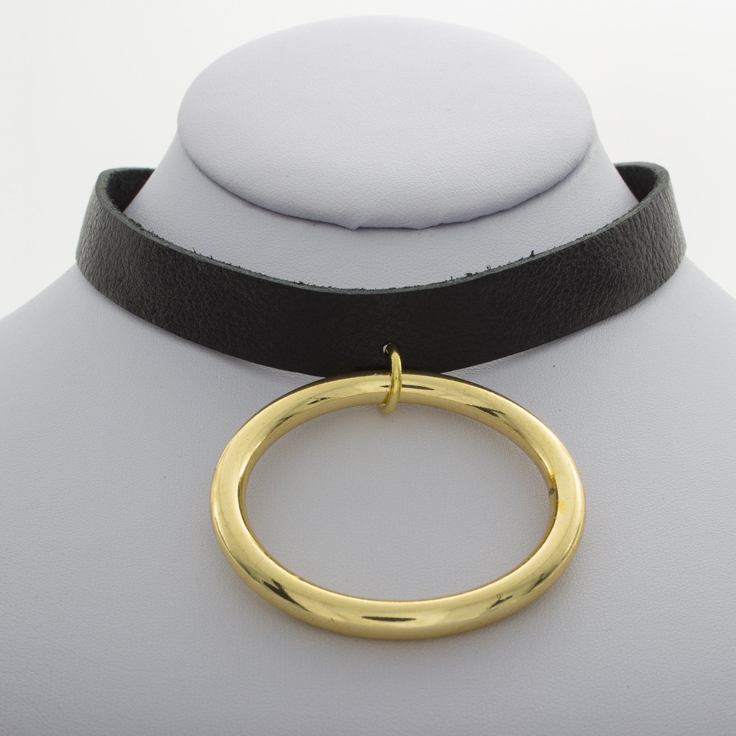Leather O Choker