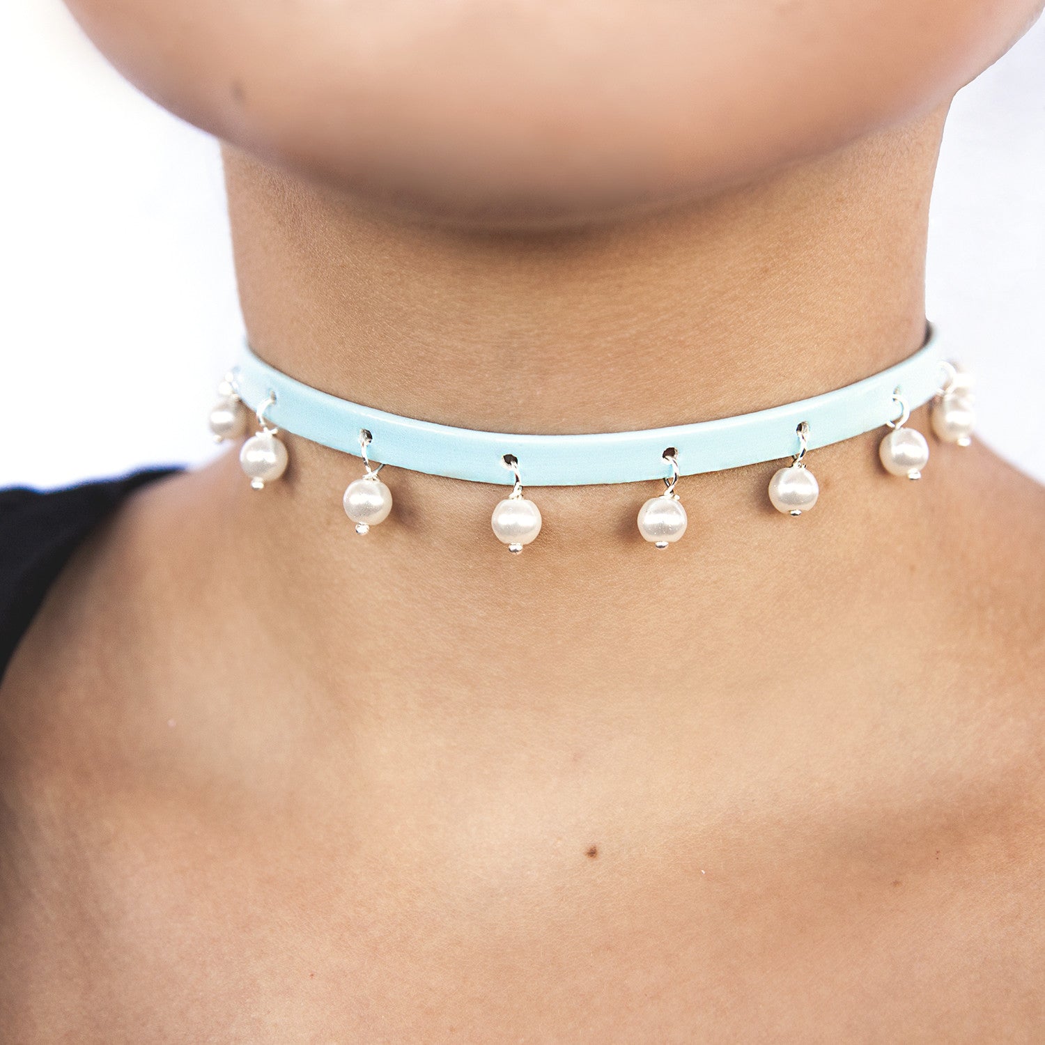 Mini Pearl Ball Leather Choker