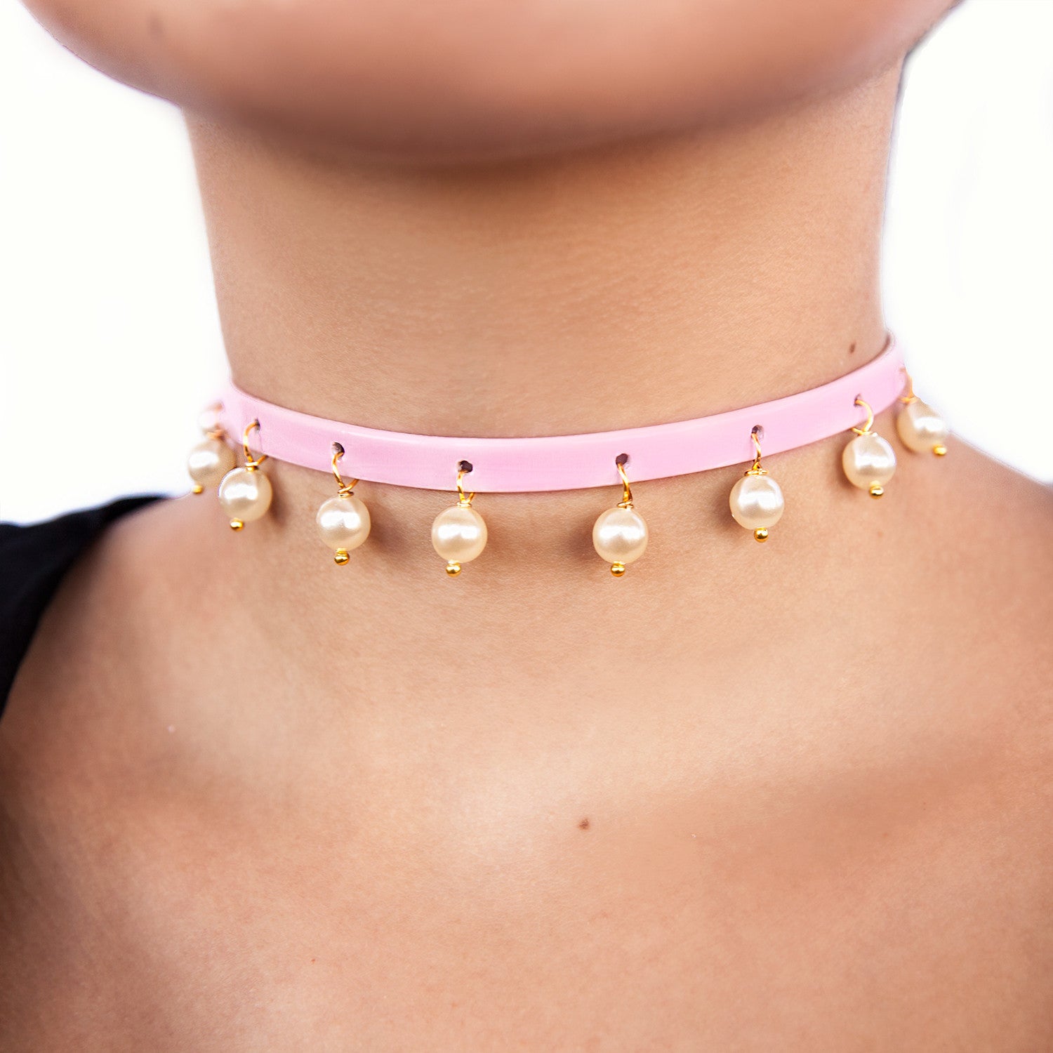 Mini Pearl Ball Leather Choker