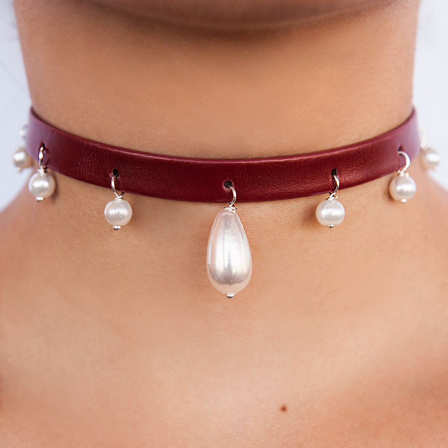 Mini Pearl Ball Teardrop Leather Choker